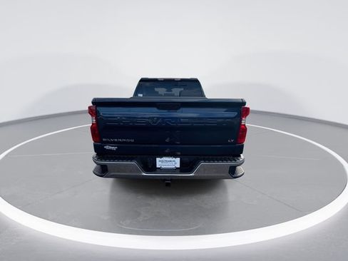 Used 2023 Chevrolet Silverado 1500 LT AWD/4WD image 7