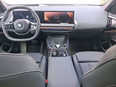 Used 2026 BMW X3 xDrive30 w/ Premium Package image 13