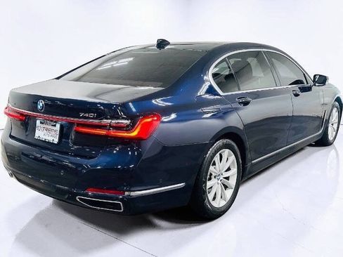 Used 2020 BMW 740i xDrive AWD/4WD image 4