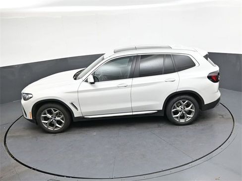 Used 2024 BMW X3 xDrive30i image 21