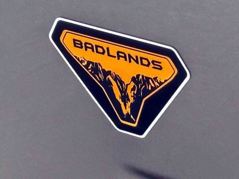 Used 2022 Ford Bronco Sport Badlands w/ Premium Package AWD/4WD image 11