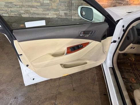Used 2012 Lexus ES 350 FWD image 9