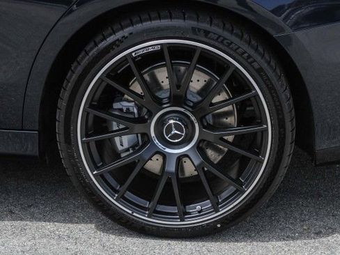New 2025 Mercedes-Benz E 53 AMG e 4MATIC Sedan image 10
