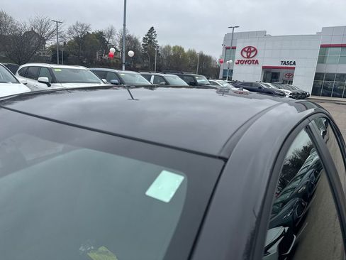 Used 2025 Toyota Corolla LE image 44