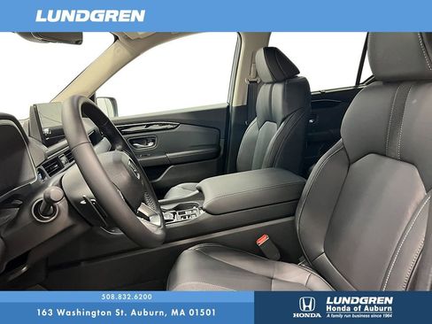 New 2025 Honda Pilot EX-L image 21