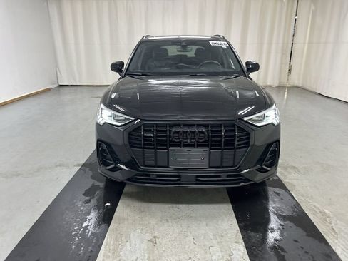 Used 2022 Audi Q3 2.0T Premium Plus w/ Premium Plus Package AWD/4WD image 3
