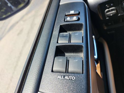 Used 2021 Toyota 4Runner SR5 Premium w/ Moonroof Package AWD/4WD image 20