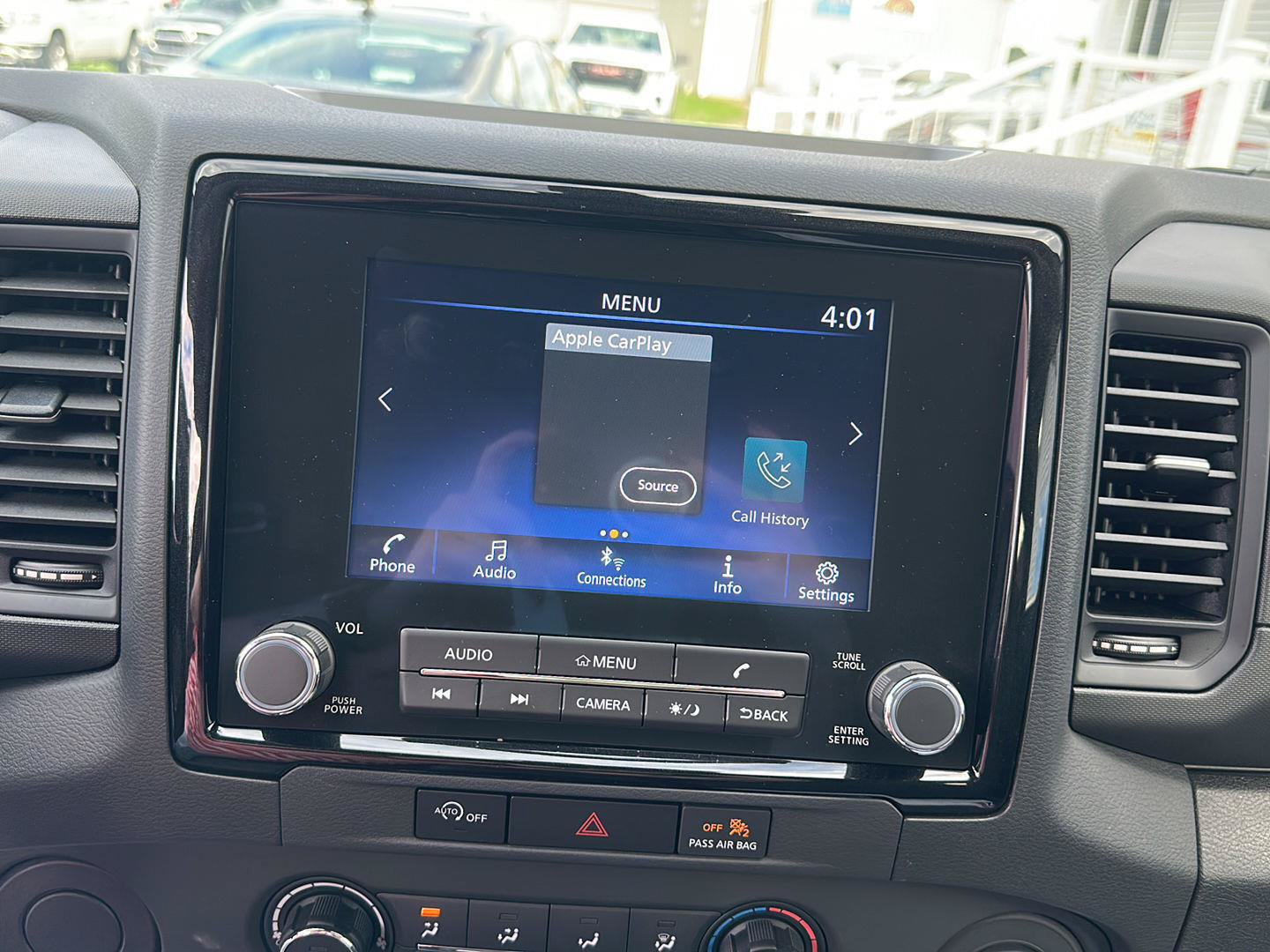 Used 2024 Nissan Frontier S w/ Technology Package RWD image 18