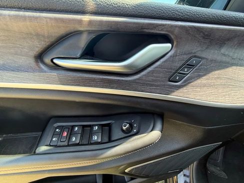 Certified 2022 Jeep Grand Cherokee L Limited AWD/4WD image 22