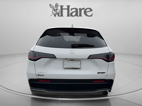Used 2024 Honda HR-V Sport image 4