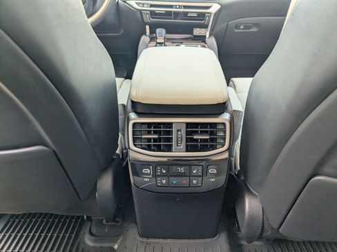Certified 2025 Lexus RX 350 FWD w/ Convenience Package image 19