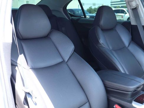 Used 2015 Acura TLX FWD image 14