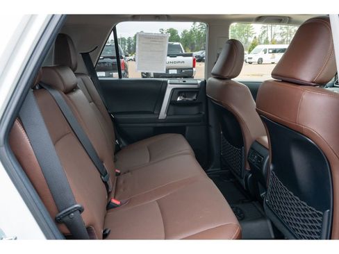 Used 2022 Toyota 4Runner Limited image 17