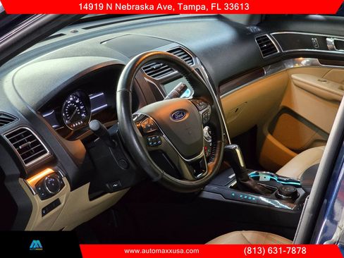 Used 2017 Ford Explorer Limited AWD/4WD image 12