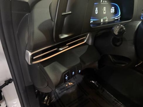 New 2026 Hyundai Elantra SE w/ Cargo Package FWD image 10