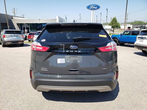 Certified 2021 Ford Edge SEL AWD/4WD image 4