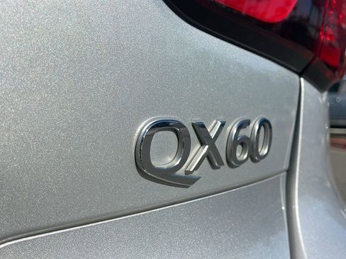 Used 2020 INFINITI QX60 Luxe w/ Essential Package image 30