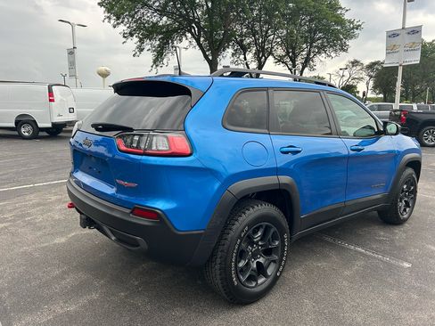Used 2022 Jeep Cherokee Trailhawk w/ Premium Leather Package AWD/4WD image 5