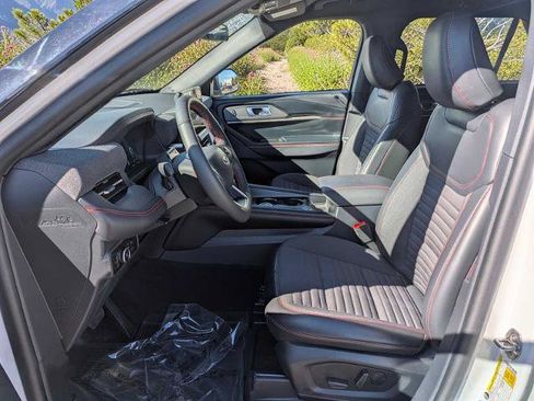 Certified 2025 Ford Explorer ST-Line AWD/4WD image 14