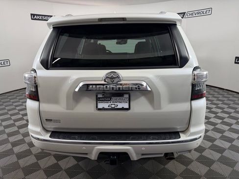 Used 2022 Toyota 4Runner Limited image 9