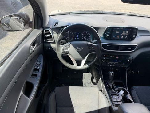 Used 2020 Hyundai Tucson Sport FWD image 16
