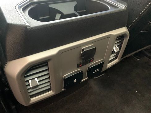 Used 2018 Ford F150 Lariat w/ Equipment Group 502A Luxury image 23