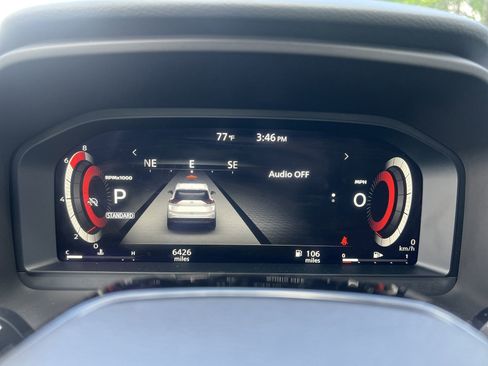 Certified 2025 Nissan Rogue SL w/ SL Premium Package FWD image 9