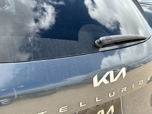 Used 2024 Kia Telluride SX Prestige X-Pro AWD/4WD image 6