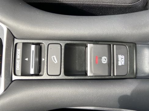 Used 2024 Honda HR-V Sport image 43