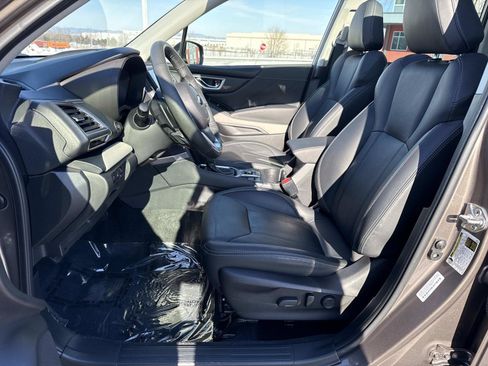 Used 2023 Subaru Forester Limited image 24