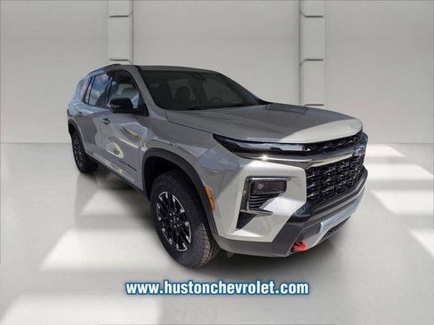 New 2026 Chevrolet Traverse Z71 w/ Driver Confidence Package AWD/4WD image 7