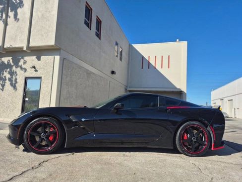 Used 2014 Chevrolet Corvette Stingray Coupe image 20