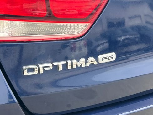 Used 2018 Kia Optima LX image 25