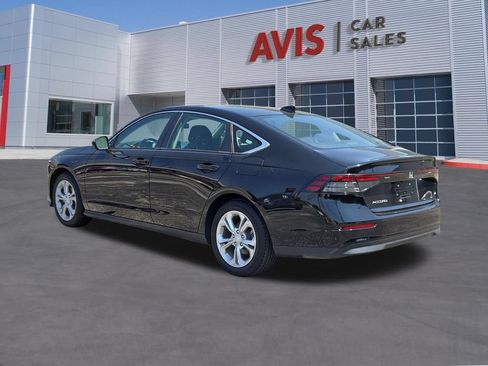 Used 2025 Honda Accord LX image 9