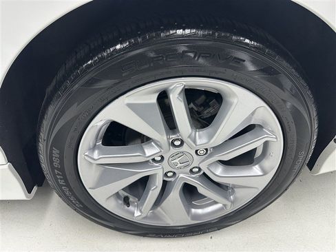 Used 2019 Honda Accord LX image 16