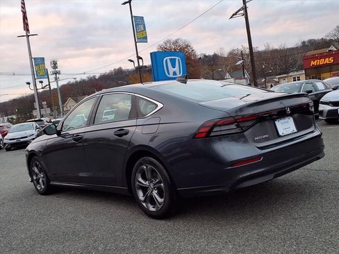 Used 2023 Honda Accord EX image 4