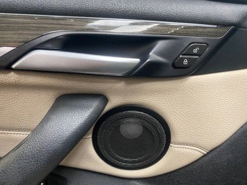 Used 2016 BMW X1 xDrive28i w/ Premium Package image 15