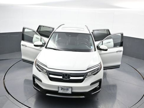 Certified 2022 Honda Pilot Touring image 50