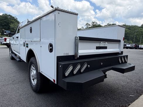 Used 2022 RAM 2500 Tradesman AWD/4WD image 7