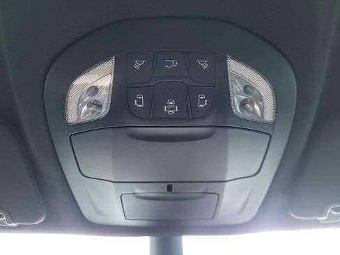 New 2026 Chrysler Pacifica Select image 22