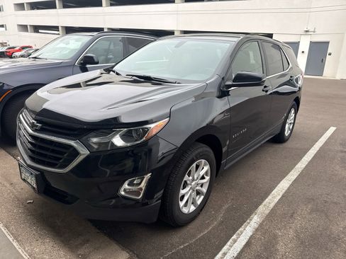Used 2018 Chevrolet Equinox LT image 6