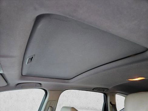 Used 2017 Honda CR-V Touring image 14