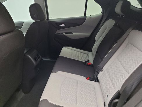 Used 2023 Chevrolet Equinox LS w/ LS Convenience Package image 18