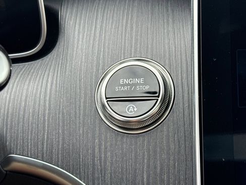 New 2026 Mercedes-Benz C 300 4MATIC Sedan image 27