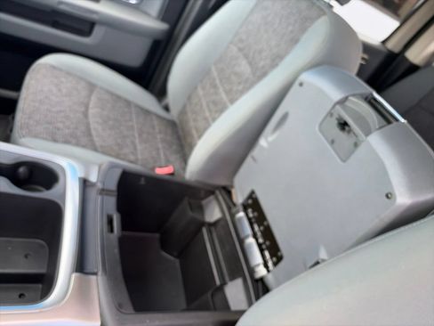 Used 2018 RAM 1500 Big Horn AWD/4WD image 28