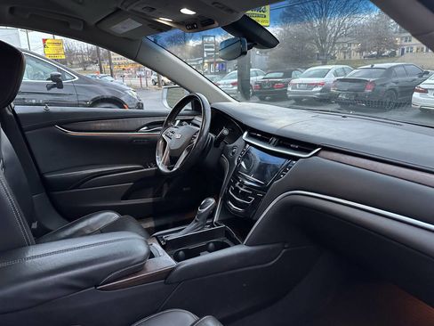 Used 2018 Cadillac XTS Luxury image 15
