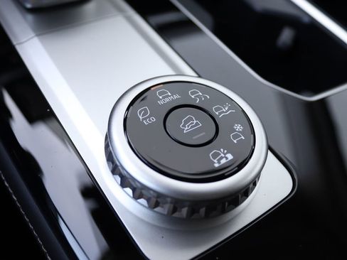 New 2026 Mitsubishi Outlander ES image 22