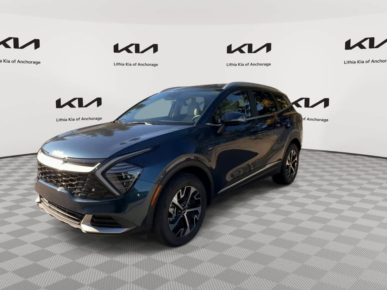 Certified 2025 Kia Sportage EX AWD/4WD image 6