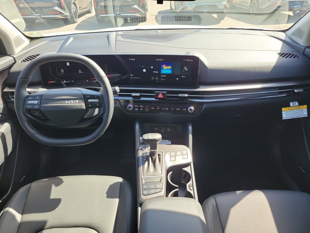 New 2026 Kia Sportage SX FWD image 18