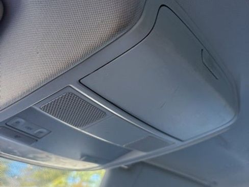 Used 2017 Volkswagen Jetta S image 15